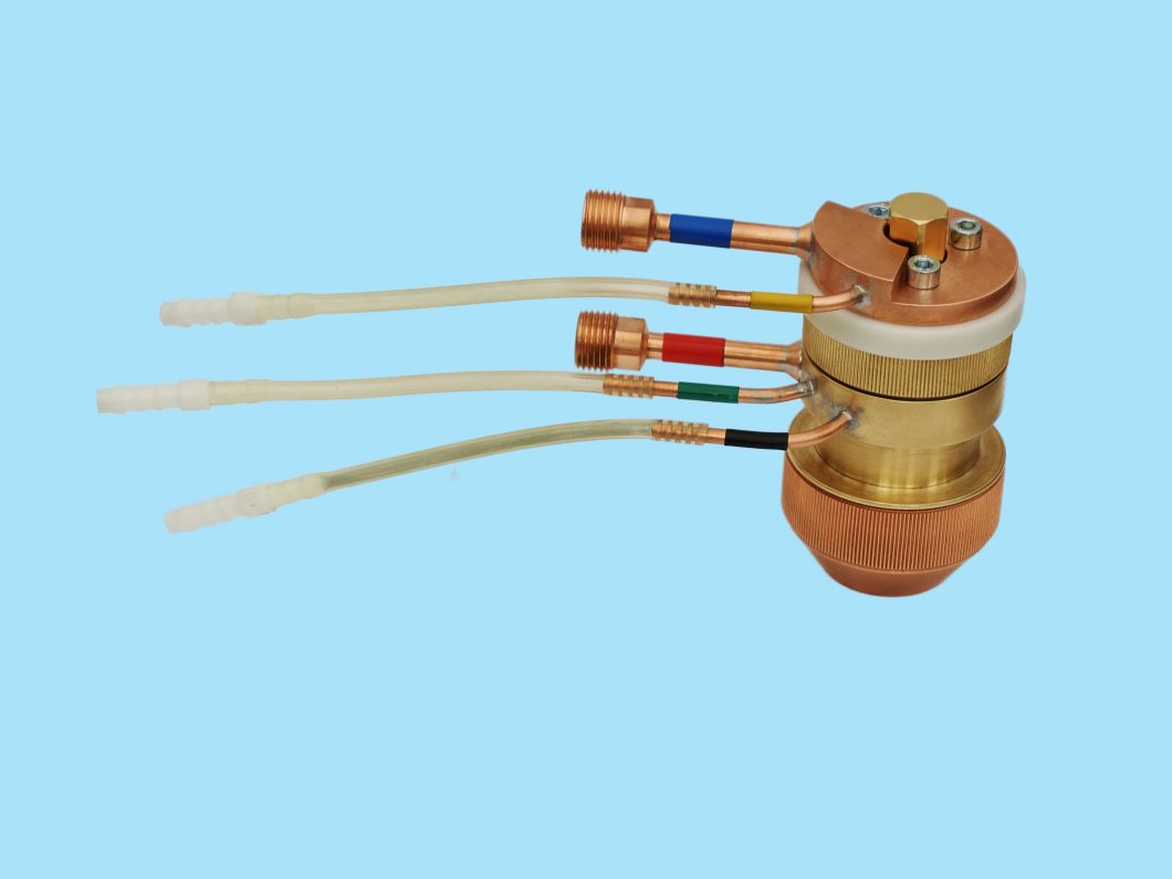 hořák pro plasmové navařování